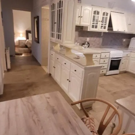 Apartment Center *